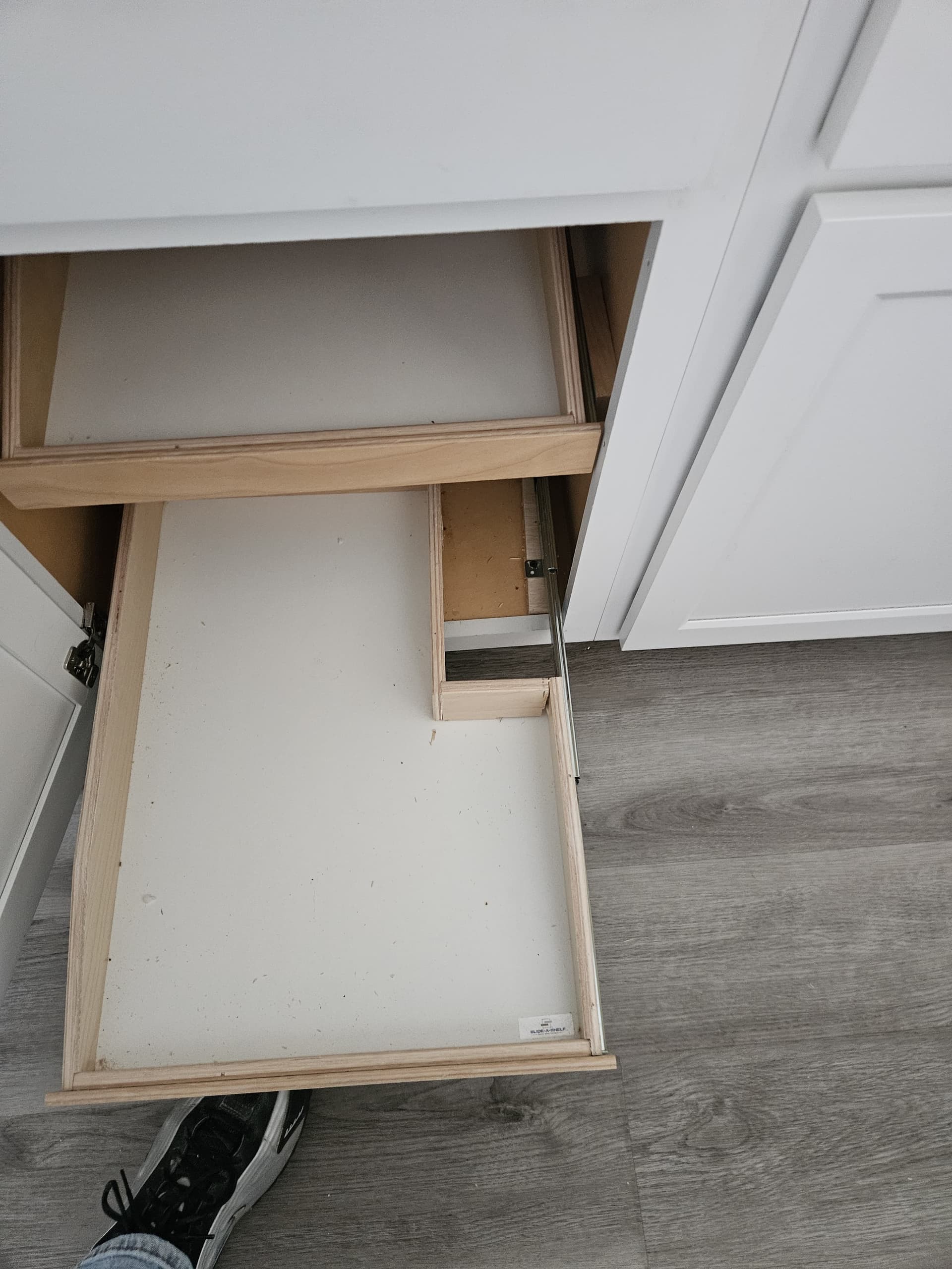 Gallery photos for Enhanced Kitchen Storage with Custom Pull-Out Shelves: Image #4